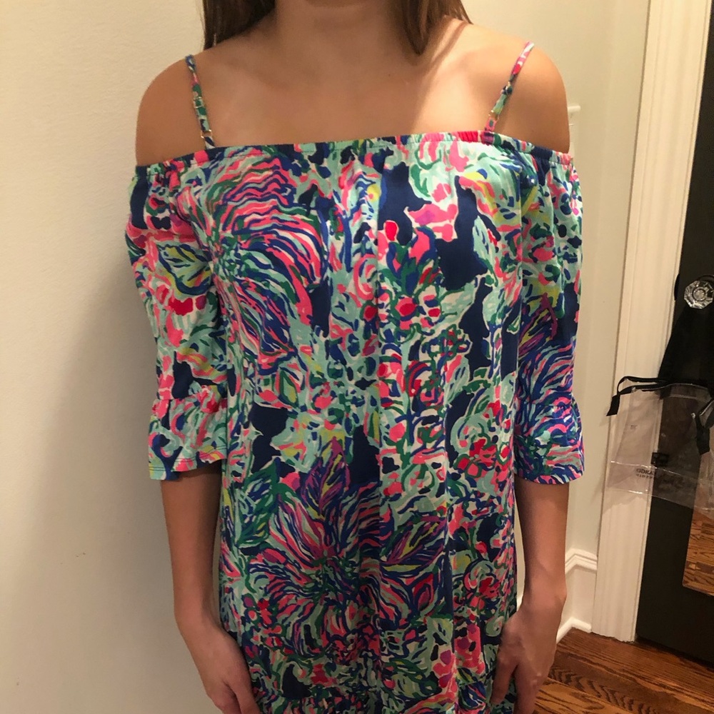 Lily Pulitzer cold shoulder dress